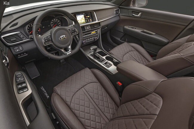 kia-optima-otprazdnovala-debyut-1.jpg