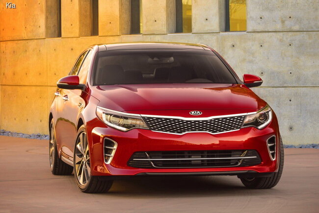 kia-optima-otprazdnovala-debyut-4.jpg
