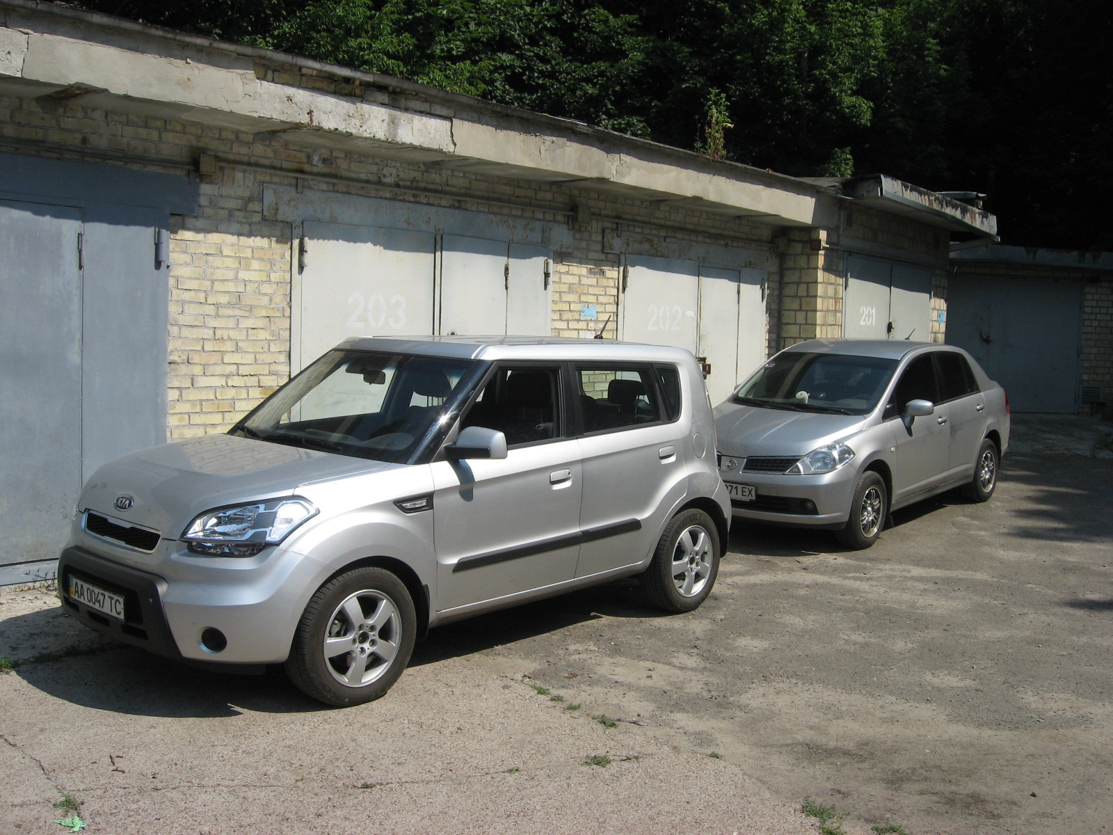 KIA Soul vs Nissan Tiida - SOUL vs конкуренти - KIA Soul Клуб Україна